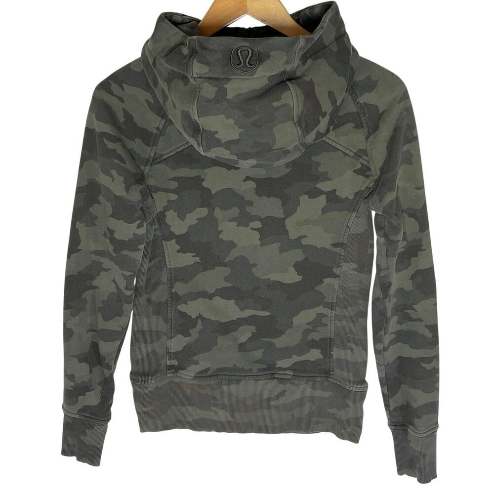 LULULEMON Women’s Green Camo Zip Front knit Hoodie size 6 - Picture 4 of 6